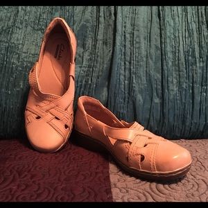 Clarks Evianna Peal Slip on beige leather shoe.